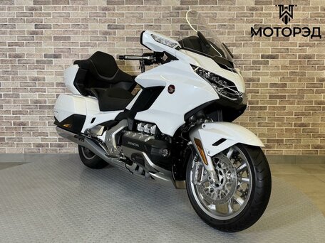 2026 Honda GL 1800 Gold Wing, белый, 3775000 рублей, вид 4