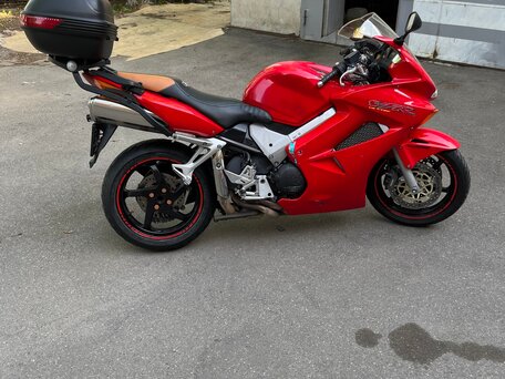 2002 Honda VFR 800, красный, 340000 рублей, вид 3