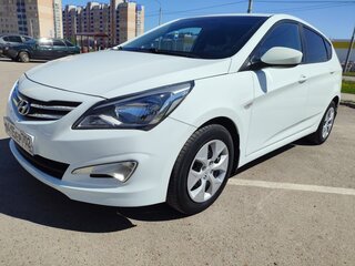 2016 Hyundai Solaris I Рестайлинг, белый, 1049000 рублей, вид 1
