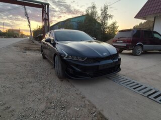 2021 Kia K5 III, чёрный, 2650000 рублей, вид 1