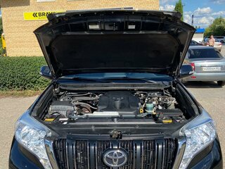 2015 Toyota Land Cruiser Prado 150 Series Рестайлинг 1, чёрный, 4600000 рублей, вид 3