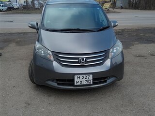 2011 Honda Freed I, серый, 1400000 рублей, вид 1