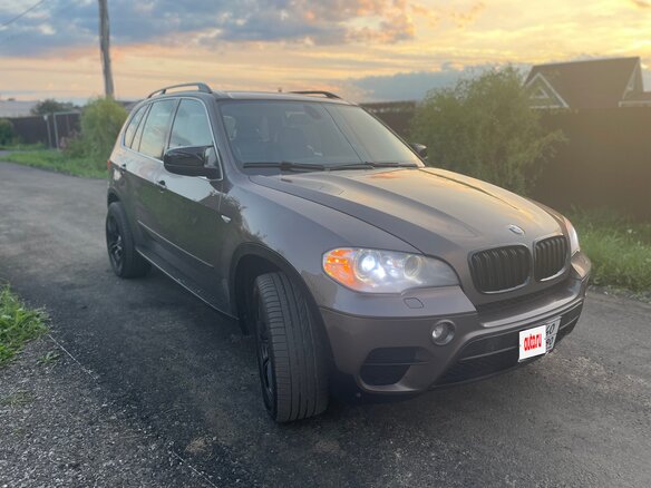 2012 BMW X5 35i II (E70) Рестайлинг, коричневый, 2200000 рублей - вид 17
