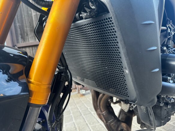 2021 Yamaha MT-09 (FZ-09), серый, 1200000 рублей - вид 8