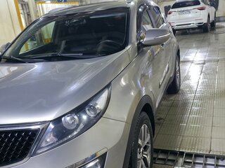 2015 Kia Sportage III Рестайлинг, серебристый, 1550000 рублей, вид 1