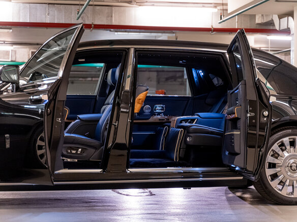 2020 Rolls-Royce Phantom Extended VIII (Series I), чёрный - вид 12