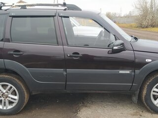 2012 Chevrolet Niva I Рестайлинг, коричневый, 620000 рублей, вид 2