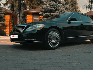 2009 Mercedes-Benz S-Класс 350 V (W221) Рестайлинг, чёрный, 1550000 рублей, вид 1