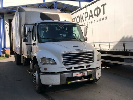 2004 Freightliner Business Class (M2), белый, 2450000 рублей, вид 1