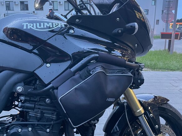 2007 Triumph Tiger 1050, чёрный, 600000 рублей - вид 5