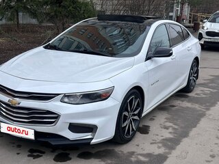 2017 Chevrolet Malibu IX, белый, 1450000 рублей, вид 1