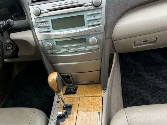 2006 Toyota Camry VI (XV40), бежевый - вид 11