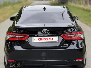 2020 Toyota Camry VIII (XV70) Рестайлинг, чёрный, 2950000 рублей, вид 3