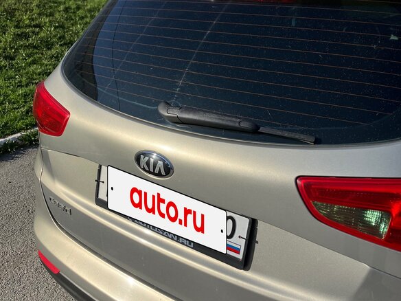 2013 Kia Ceed II, золотистый, 750000 рублей - вид 6