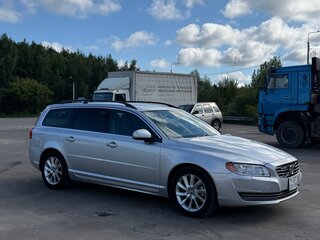 2013 Volvo V70 III Рестайлинг, серебристый, 1550000 рублей, вид 5