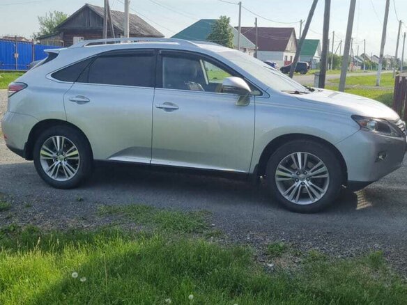 2013 Lexus RX 270 III Рестайлинг, серебристый, 2400000 рублей - вид 3