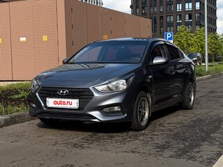 2018 Hyundai Solaris II, серый, 925000 рублей, вид 2