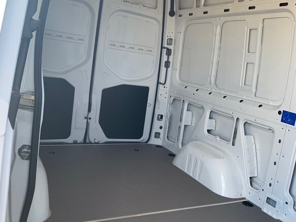 2022 Mercedes-Benz Sprinter, белый, 6900000 рублей - вид 5