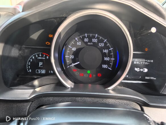 2019 Honda Fit III Рестайлинг, пурпурный, 1400000 рублей - вид 3