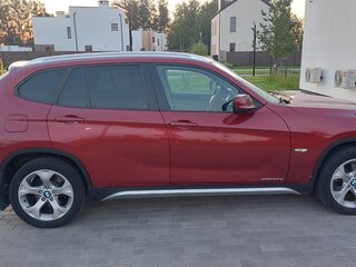 2011 BMW X1 20d I (E84), красный, 1750000 рублей, вид 3