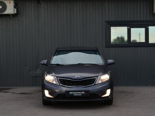2013 Kia Rio 4-speed III, серый, 799999 рублей, вид 2