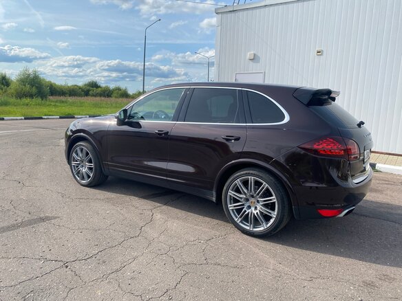2014 Porsche Cayenne II Рестайлинг (958), коричневый, 2495000 рублей - вид 13