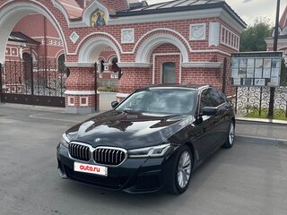 2020 BMW 5 серии 520d xDrive VII (G30/G31/G38) Рестайлинг, чёрный, 3900000 рублей, вид 3