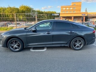 2021 Kia K5 III, серый, 3100000 рублей, вид 4