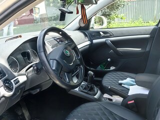 2011 Skoda Octavia II (A5) Рестайлинг, золотистый, 1050000 рублей, вид 4