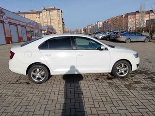 2017 Skoda Rapid I, белый, 950000 рублей, вид 3