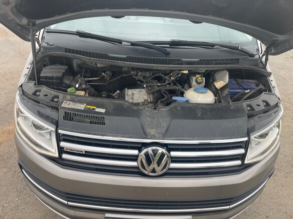 2018 Volkswagen Multivan T6, бежевый, 3850000 рублей - вид 18