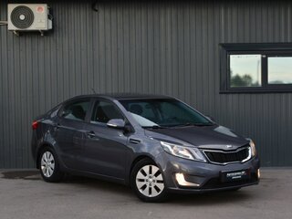 2013 Kia Rio 4-speed III, серый, 799999 рублей, вид 3