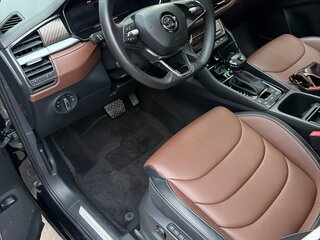 2023 Skoda Kodiaq I Рестайлинг, чёрный, 4800000 рублей, вид 4