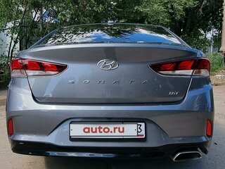 2018 Hyundai Sonata VII (LF) Рестайлинг, серый, 1970000 рублей, вид 4