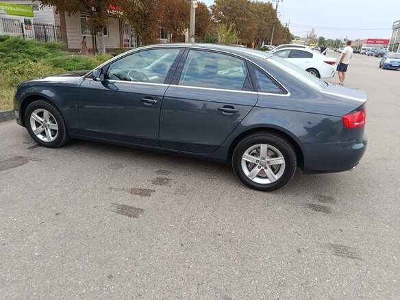 2011 Audi A4 IV (B8), серый, 1700000 рублей - вид 19