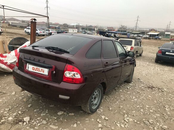 2010 Lada (ВАЗ) Priora I, красный, 255000 рублей - вид 2
