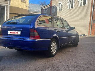 1998 Mercedes-Benz C-Класс 240 I (W202) Рестайлинг, фиолетовый, 350000 рублей, вид 4