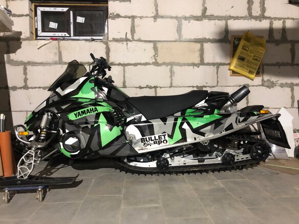 2011 Yamaha FXNytro, зелёный - вид 1
