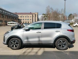 2020 Kia Sportage IV Рестайлинг, серебристый, 2850000 рублей, вид 2