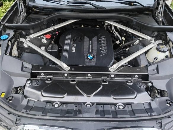 2019 BMW X7 30d I (G07), белый, 8700000 рублей - вид 17