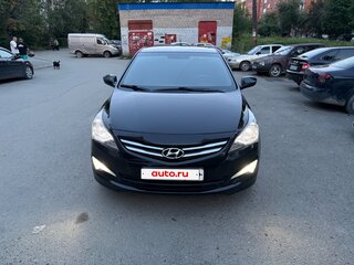 2015 Hyundai Solaris I Рестайлинг, чёрный, 1150000 рублей, вид 2