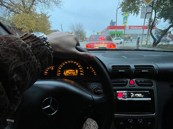 2002 Mercedes-Benz C-Класс 200 II (W203), синий, 750000 рублей - вид 7