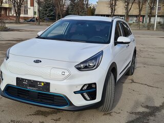 2018 Kia Niro I Рестайлинг, белый, 2299990 рублей, вид 2