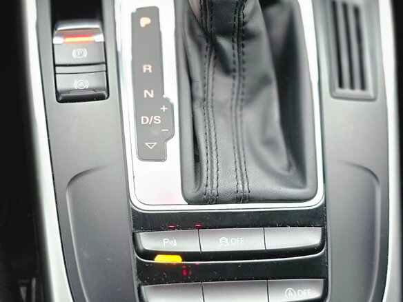 2014 Audi A4 IV (B8) Рестайлинг, белый, 1250000 рублей - вид 26