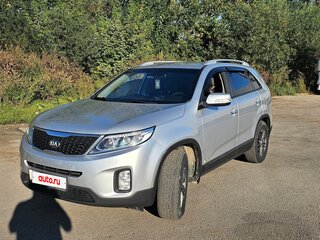 2013 Kia Sorento II Рестайлинг, серебристый, 1600000 рублей, вид 2