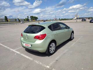 2011 Opel Astra J, серый, 625000 рублей, вид 4
