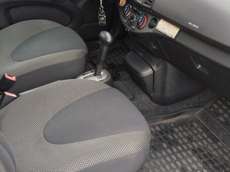 2009 Nissan Micra III (K12), фиолетовый, 560000 рублей, вид 5