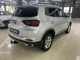 2025 Chery Tiggo 4 Pro I Рестайлинг, серебристый, 1399000 рублей, вид 4