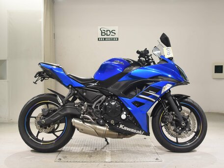 2017 Kawasaki Ninja 650, синий, 677000 рублей, вид 2