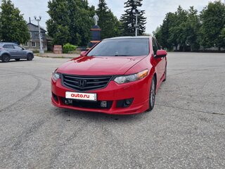 2008 Honda Accord VIII, красный, 1050000 рублей, вид 1